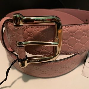 Authentic. Gucci belt NWT
